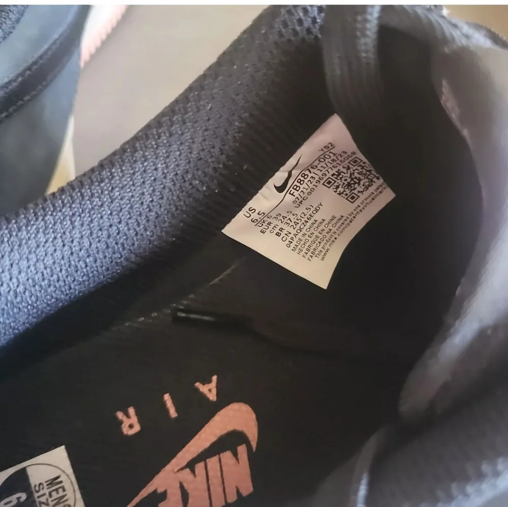 Nike Air Force 1 '07 LX Black  Red Stardust  Size 6.5M/8W - Preloved, CLEAN - Picture 5 of 13